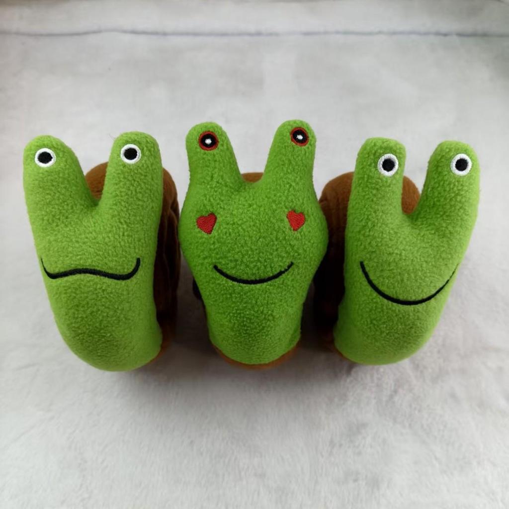 Interactive Snail Plush Teething and Food Hiding Dog Toy