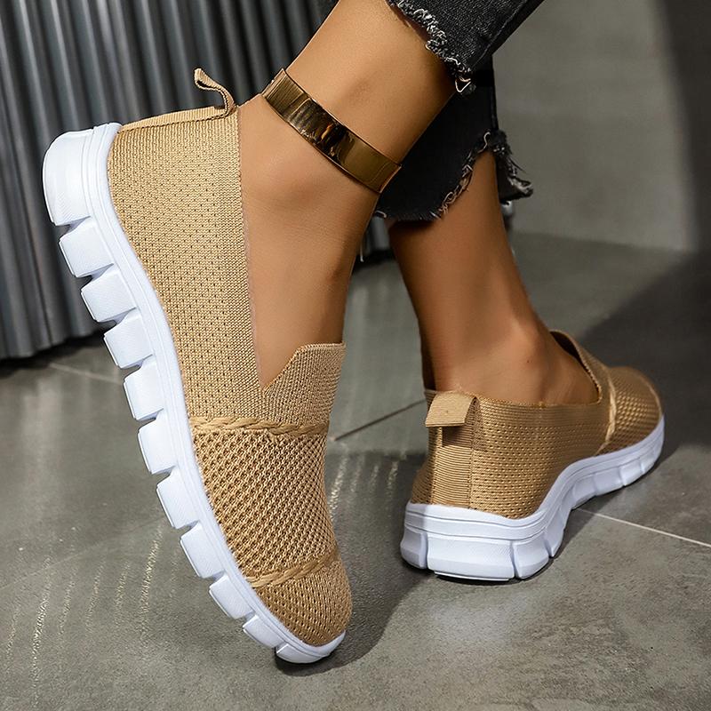Fashion Women Shoes New Lightweight Casual Sneakers Women Plus Size 36-43 Breathable Mesh Flats Woman Slip on Soft Sole Walking Shoes