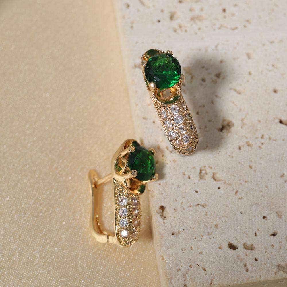 Golden Plated Hollow Zirconia Huggie Hoop Earrings for Women Jewelry Wedding Party Accessories