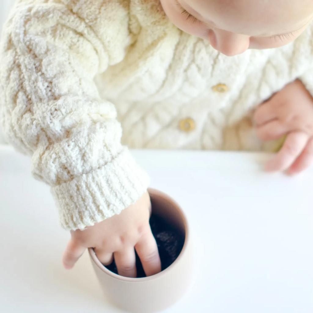 Silicone Cup for Children 180 Ml 6m+ MinikOiOi Beige