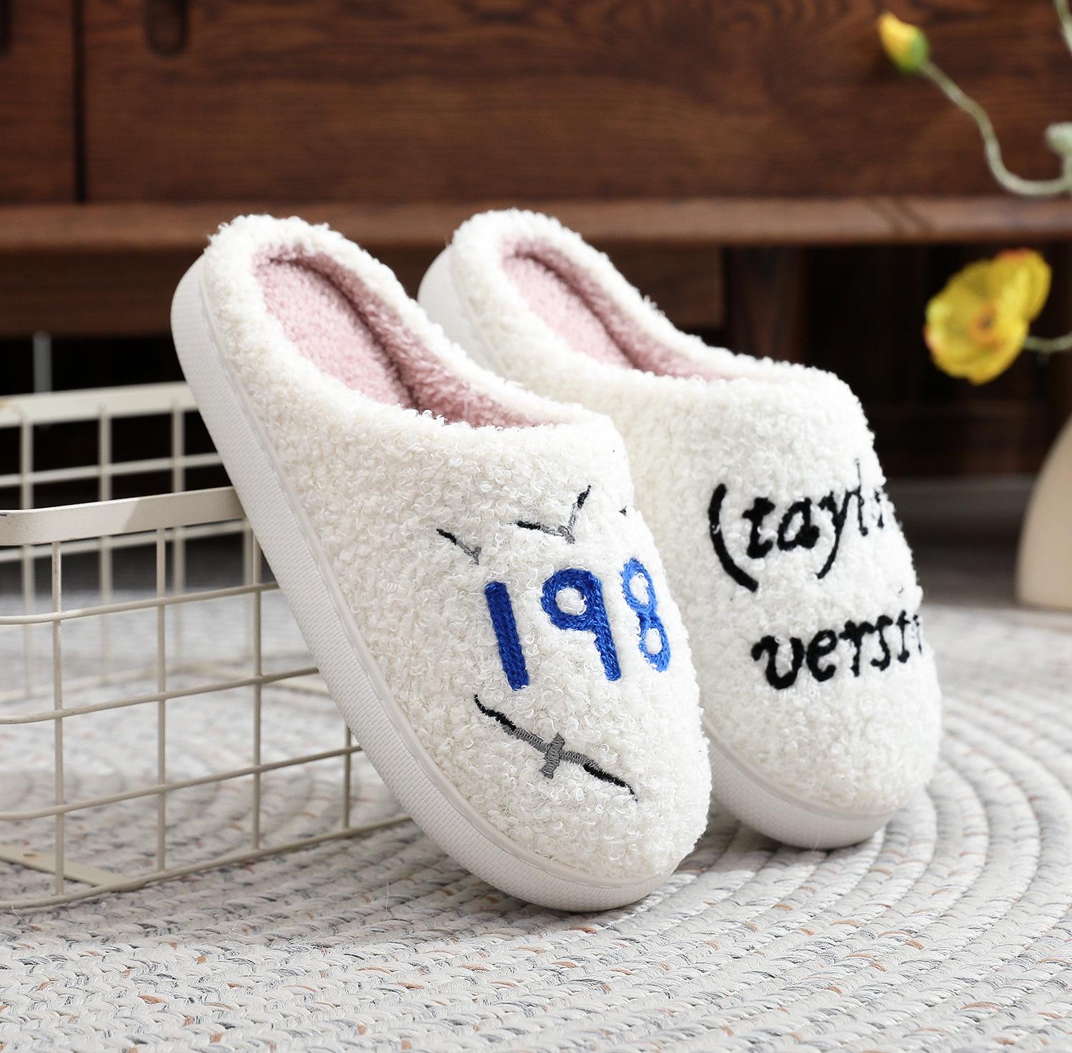 Мужские и женские домашние плюшевые тапочки — фото 14