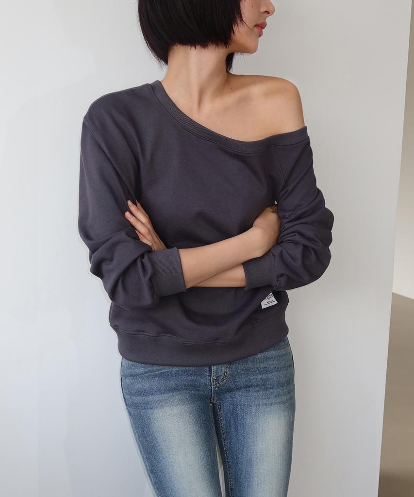 BRIGHTEN Cha Cha Off-Shoulder Sweatshirt Charcoal