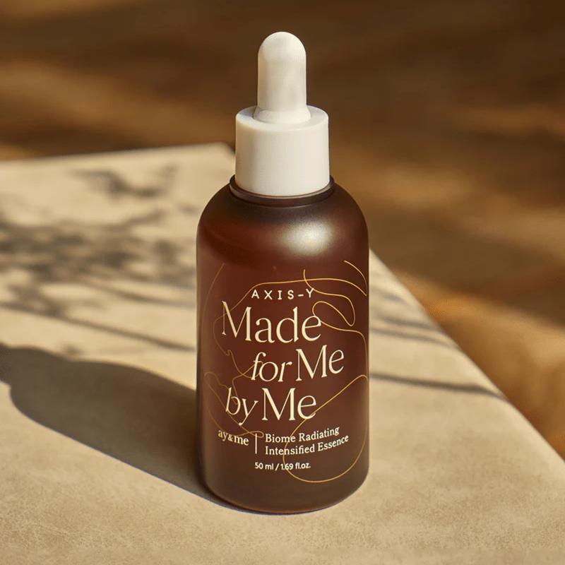 Axis Y AY&ME Biome Radiating Intensified Essence 50 ml, mit 73 % Bifida-Fermentlysat, macht Ihre Haut widerstandsfähiger und gesünder.