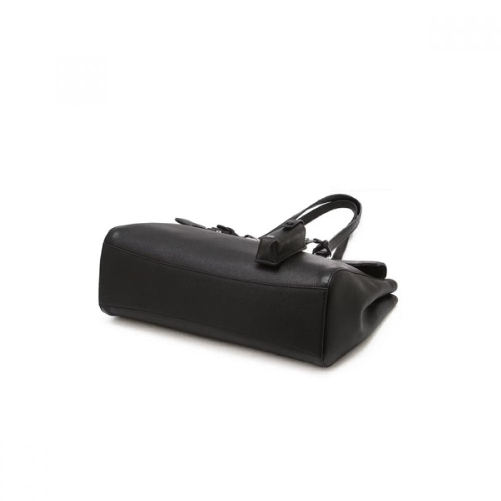 Daks Black Cowhide Buckle Decorated Shoulder Bag Dcba6f160bk