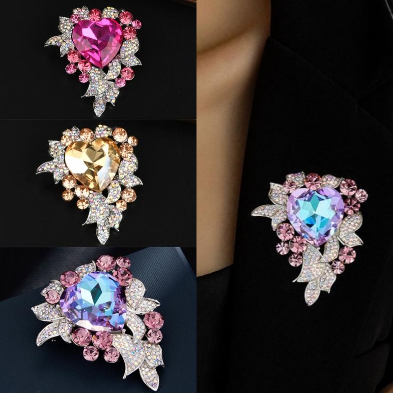 Exaggerated Luxury Full Crystal Heart Brooch Pin For Women Men Fashion Exquisite Rhinestone Badges Jewelry Accessories Gifts