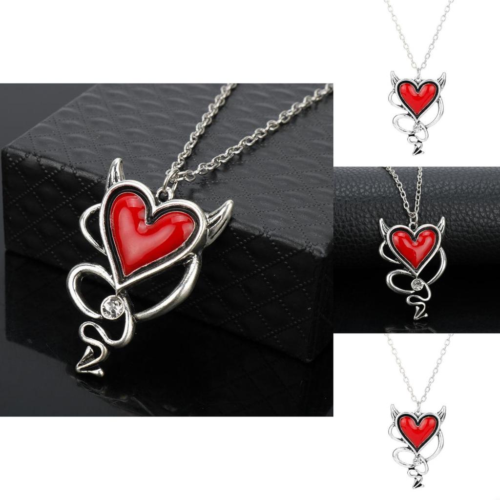 Gothic Heart Pendant Necklace With Snake Chain Alloy Accessory For Men And Women