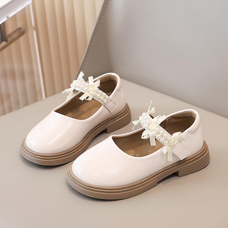 

Girls leather shoes black 2025 spring and autumn small leather shoes single shoes British performance girls genuine leather soft sole children s p 31 [Inner Length 16.6CM] бежевий