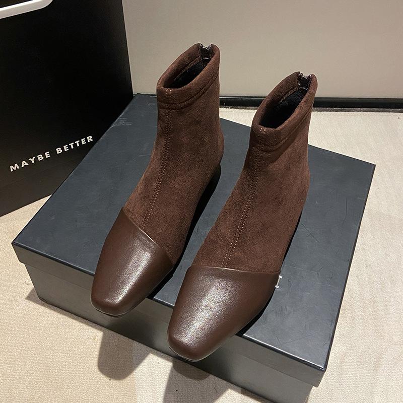 Beautiful huge good-looking small short boots women's 2025 new autumn square head thin boots black thick heel super fire fashion naked boots