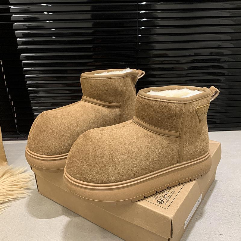 

Теплые зимние ботинки на толстой подошве женские 2025 новые зимние уличные утепленные с большим носком короткие ботинки Северо-восточные хлопковые ботинки 40 верблюд