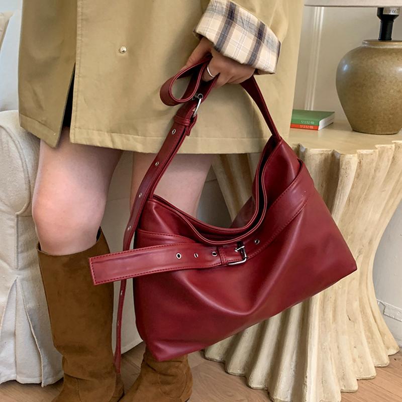 Korean Version Women'S Shoulder Bag Fashion Casual Large Capacity Tote Bag Autumn Winter Brown Crossbody Bag Black Handbag KTB