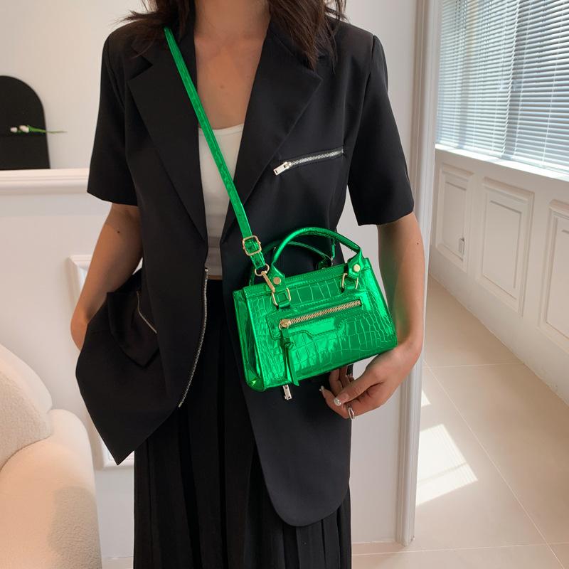Bag Women's 2025 Summer New Fashion Handbag Trendy Simple Small Satchel Personalized Ins Shoulder Zipper Small Bag