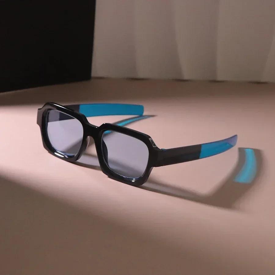 Retro Square Sunglasses Women Fashion Plastic Frame Vintage Sun Glasses Men Stylish Oversized Eyewear