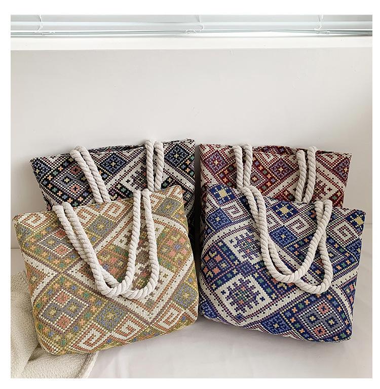 Women's 2024 Large Capacity Ethnic Style Tote: Trendy Single Shoulder Commuting Bag for Students