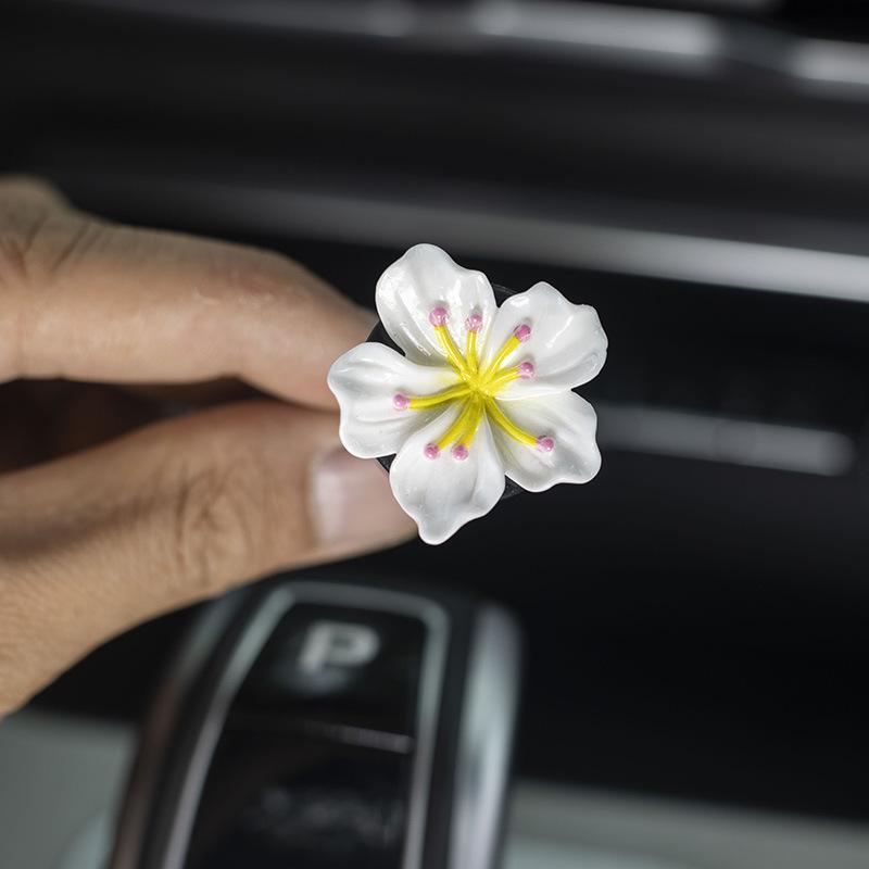 2pcs Car Perfume Clip Flower Air Outlet  Decorations Car Air Conditioner Air Vent Personalized Interior Decoration Accessories