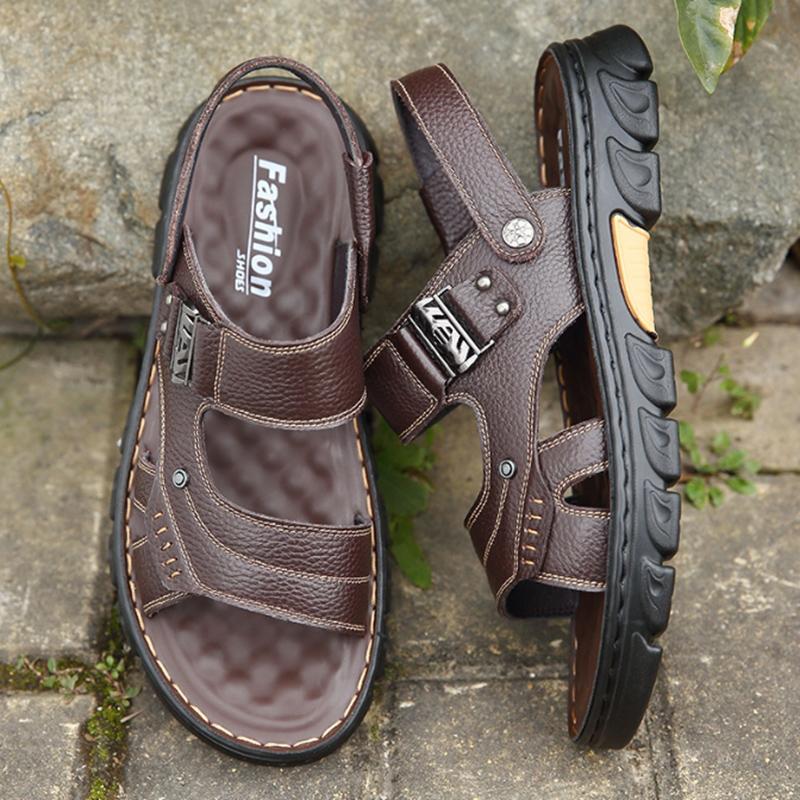 Fashion Summer Sandals Leather Outdoor Men Beach Shoes Luxury Breathable Casual Sandal Man Wading Shoes Non-slip Wide lining Slippers