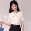 Damen-Bluse mit Puppenkragen und kurzen Ärmeln (Petite)