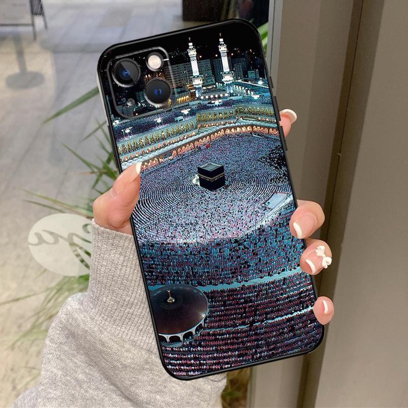 Islamic Muslim Pilgrims in Mecca Case For iPhone 13 11 14 12 15 16 Pro Max Plus XR X XS Max 12 13 Mini Soft Cover