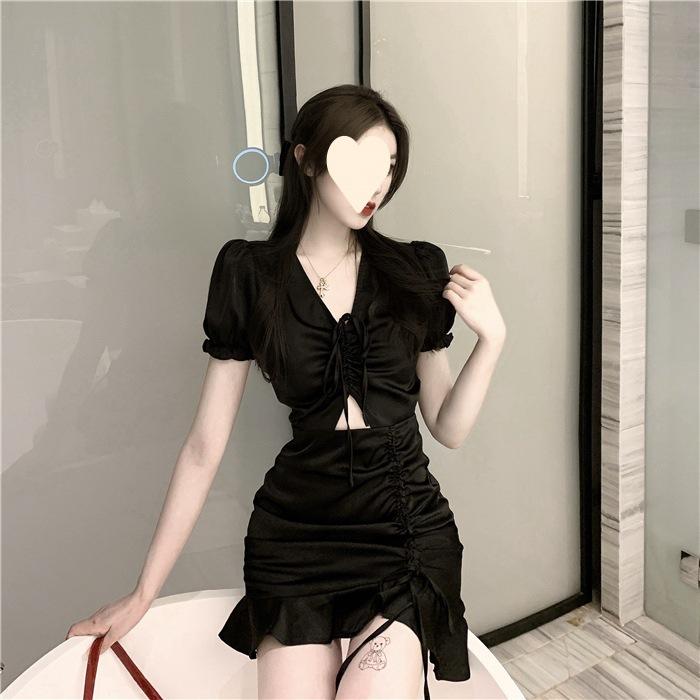 Design Sense V-neck Pleated Short-sleeved Temperament Dress Women's Summer Retro Niche Waist Hip-wrapped Ruffle Skirt