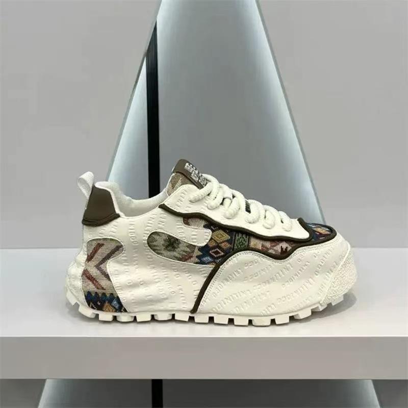 Modische Herrenschuhe Plateau Erhöhung Modische Sneaker 2025 Frühjahr Neu Atmungsaktiv Vielseitig Low-Top Herren Freizeitschuhe Große Größen 39-48