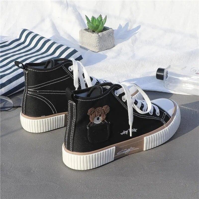 Новые высокие парусиновые туфли с вышивкой медведя — фото 4