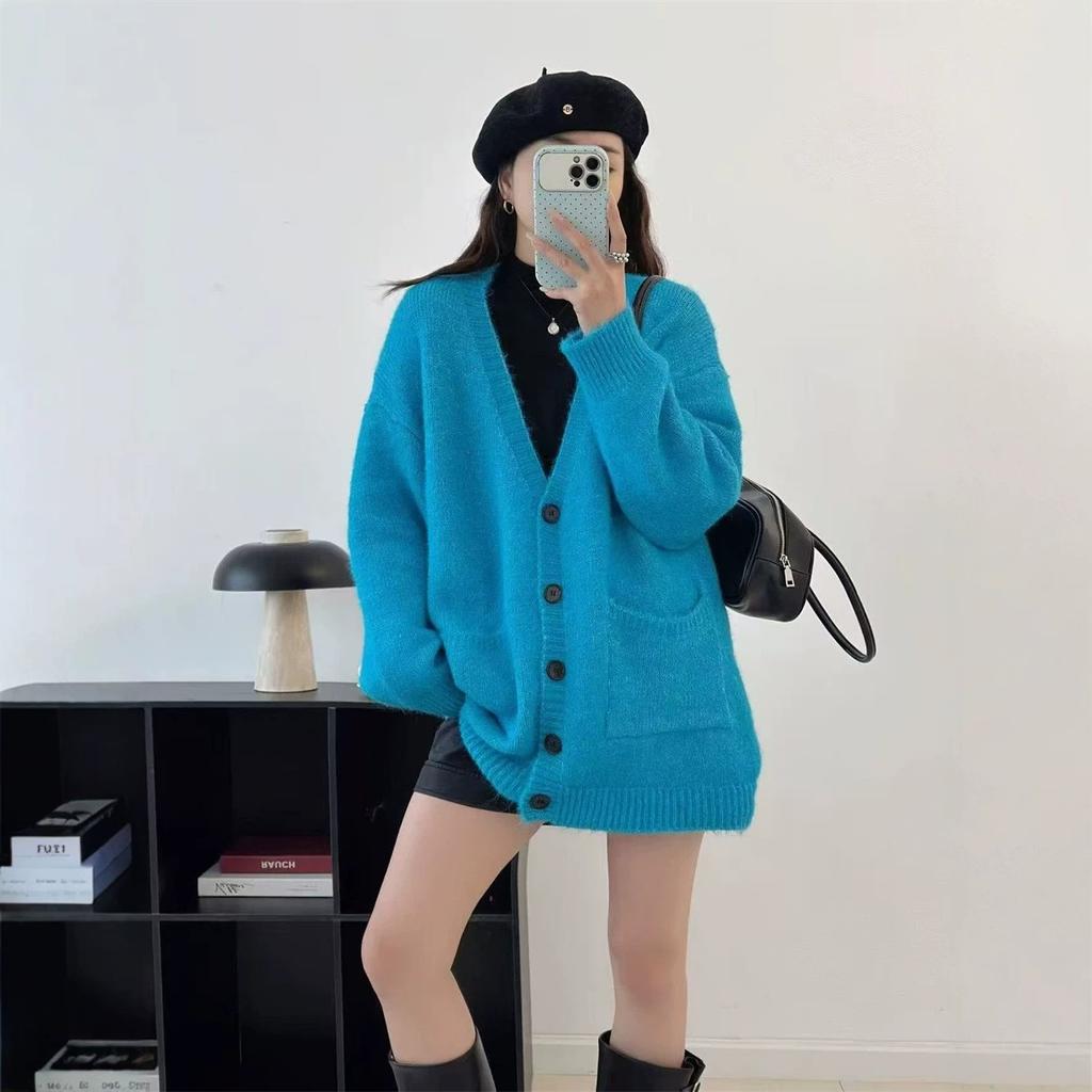 Korean version medium and long gray V-neck long-sleeved knitted cardigan women's autumn new fashion loose lazy wind sweater jacket