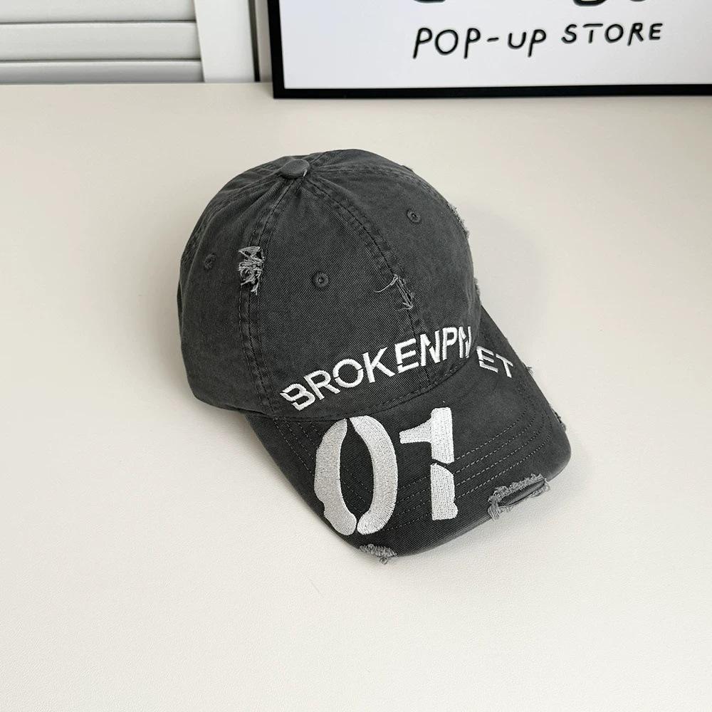 American retro letter ripped baseball cap for men and women, four seasons street tide with face small fashion couple cap