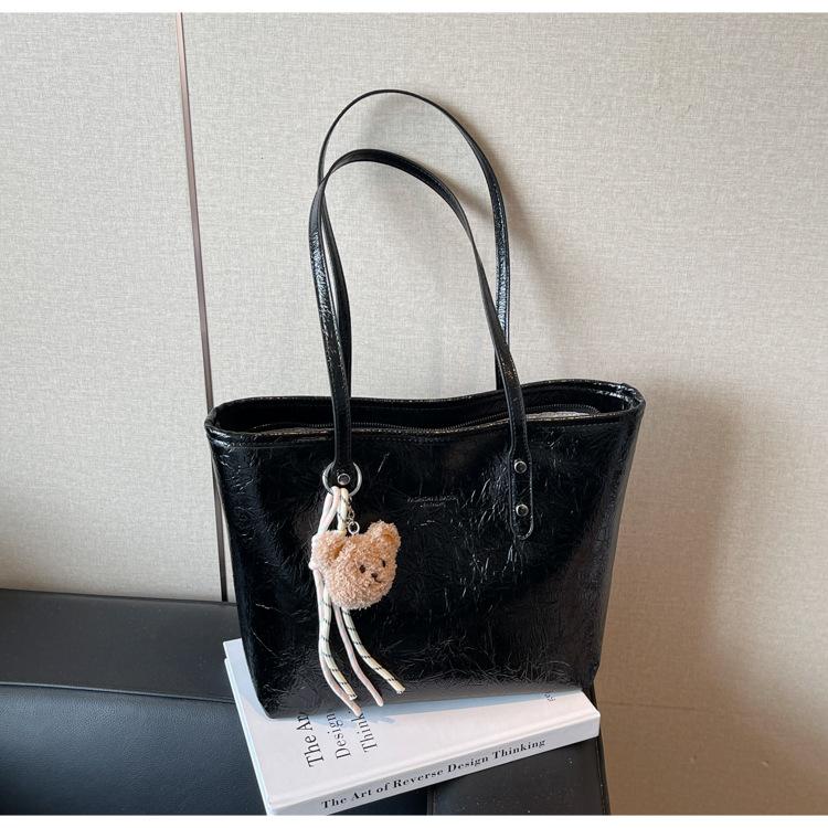 Large-capacity bag women's summer versatile 2025 new simple shoulder bag premium texture tote bag