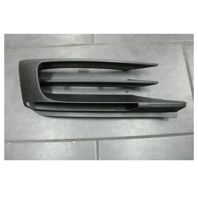 9718078770K1 and 9718078780K1 fit Panamera fog light grilles.