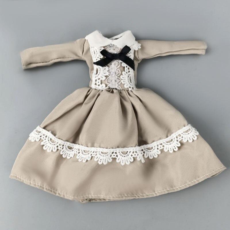 

Платье для куклы Барби серый