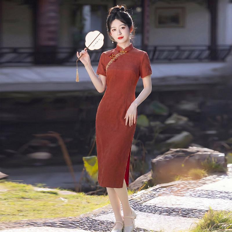 Red national style new Chinese style daily medium and long cheongsam improved young 1011 new women's high-end sense small man
