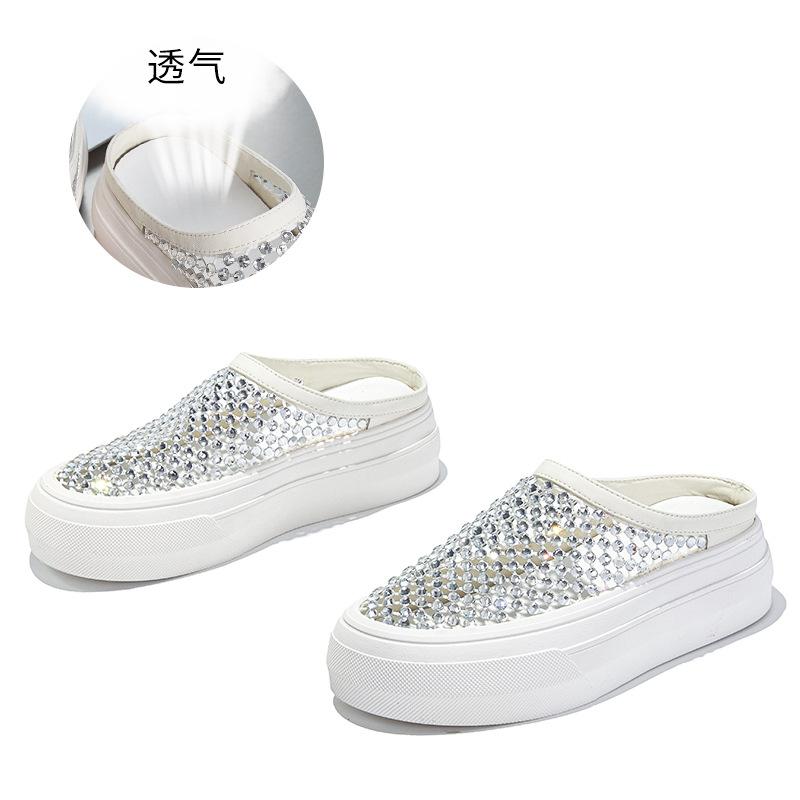 Rhinestone baotou slippers women's summer new models are empty and breathable, and sandals are worn outside, which is high-end and fashionable.
