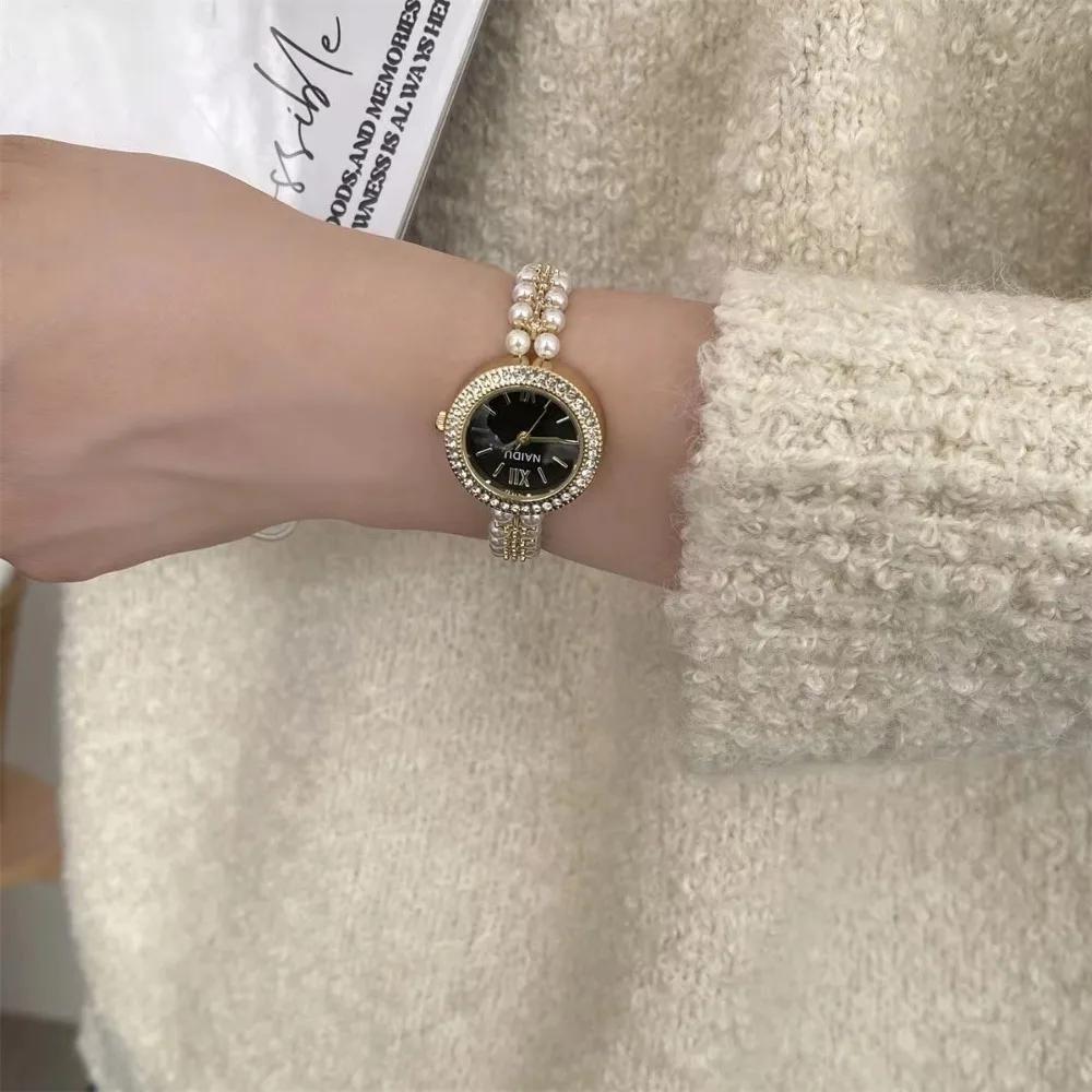 Luxury Bracelet Watch Small Dial Fashion Watch for Women New Pearl Studded Quartz Wristwatches Relojes Para Mujer Dropshipping