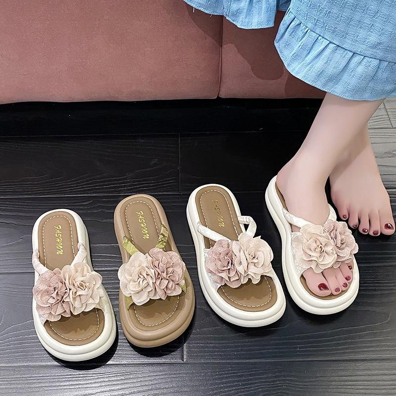 Fairy Style Flower Platform Slippers Female Summer Wear 2025 New National Style Fashion Versatile Skirt Beach Sandals