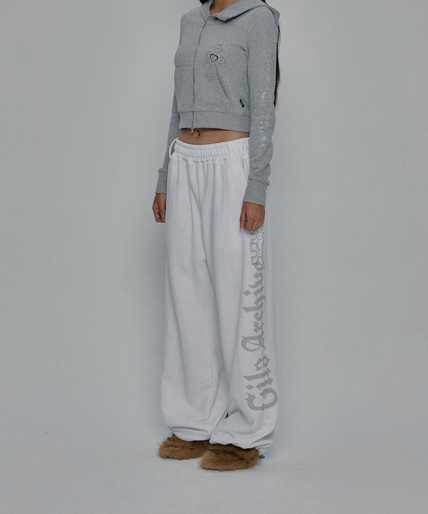 Gillaakaibeu Side Cross Logo Sweatpants_White