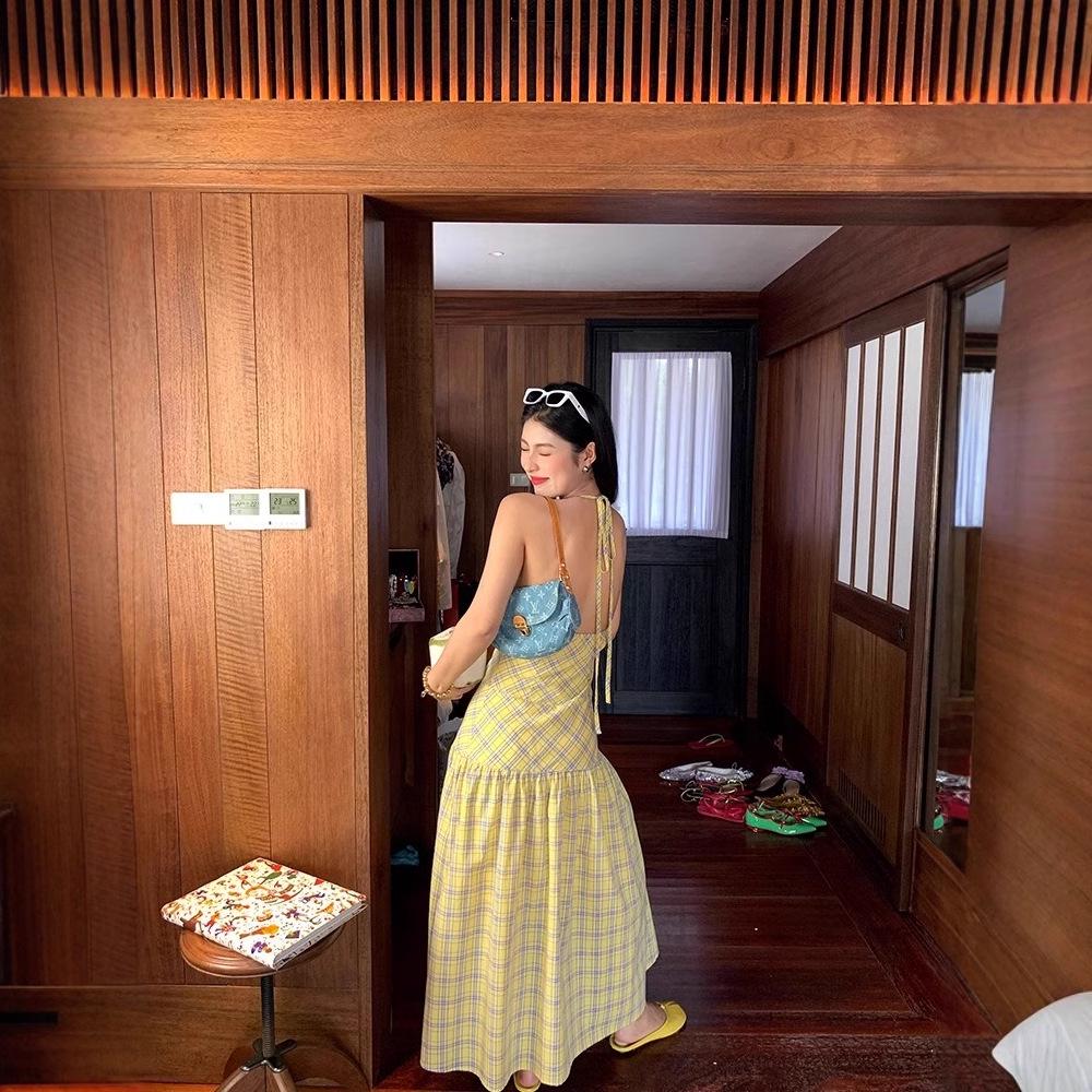 Damen Gelbes Karomuster Neckholder A-Linien Sommerkleid - Süß & Würzig, Dezenter Rückenausschnitt, Lange Länge