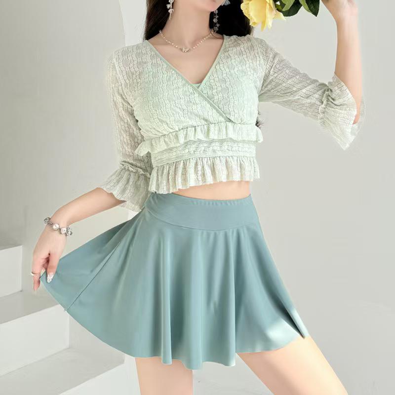 

Pink Fairy Skirted Two-Piece Swimsuit: Women s Slimming and Cute Hot Spring Swimwear XL for 110-120