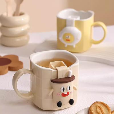 Tazza in ceramica con colino da tè, aspetto di alta qualità, semplice tazza da tè, piccola e squisita tazza da caffè carina con motivo a cartoni animati per la casa