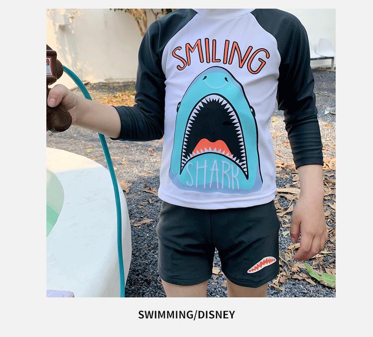 2024 Kinder Feiertags Langarm Baby Hai Sonnenanzug mit Shorts - Jungen UV-Schutz Strand Bademode