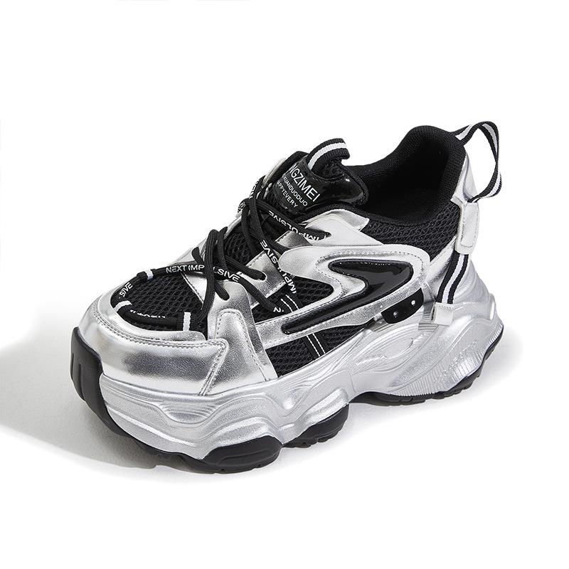 

Женские серебристые кроссовки на платформе, увеличивающие рост, весна 2025, новая спортивная обувь, модные универсальные кроссовки на платформе-маффине 39