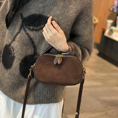2025 New Women's Bag Autumn Winter Single Shoulder Handbag Versatile Fashion Matte Suede Retro Crossbody Small Bag