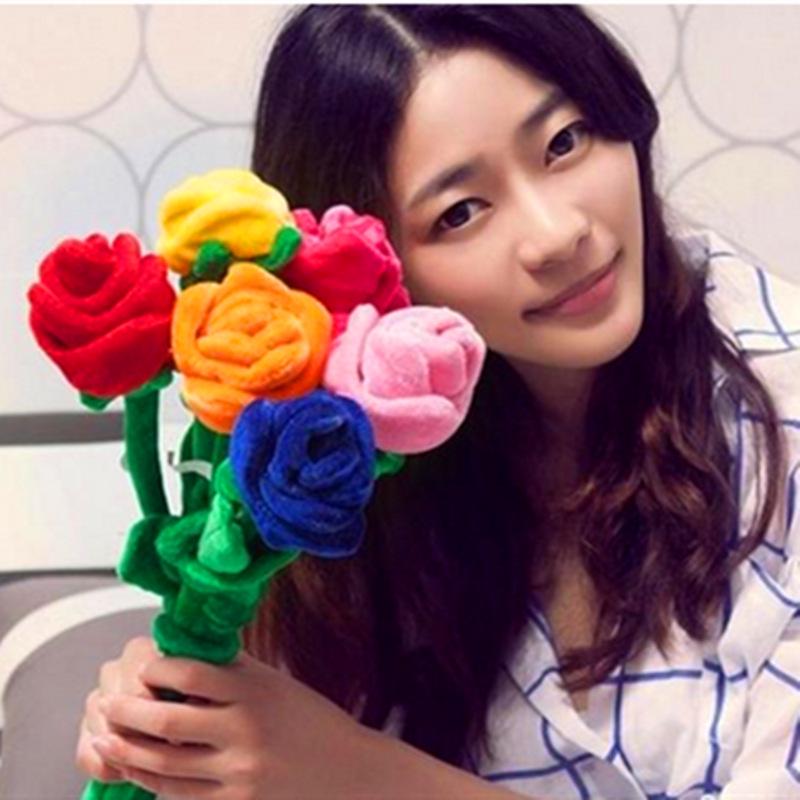 Plush Rose Bouquet Curtain Decoration for Valentine's Day, Wedding, or Qixi Celebration – Handheld Flower Gift