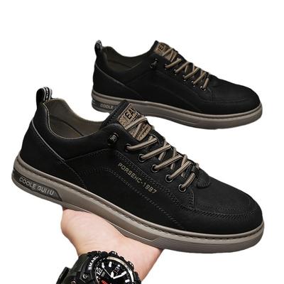 Neue Herrenschuhe 2025 Sommer Herren Freizeitschuhe aus Leder Koreanische Ausgabe Trendige Sportschuhe Herren Board Schuhe