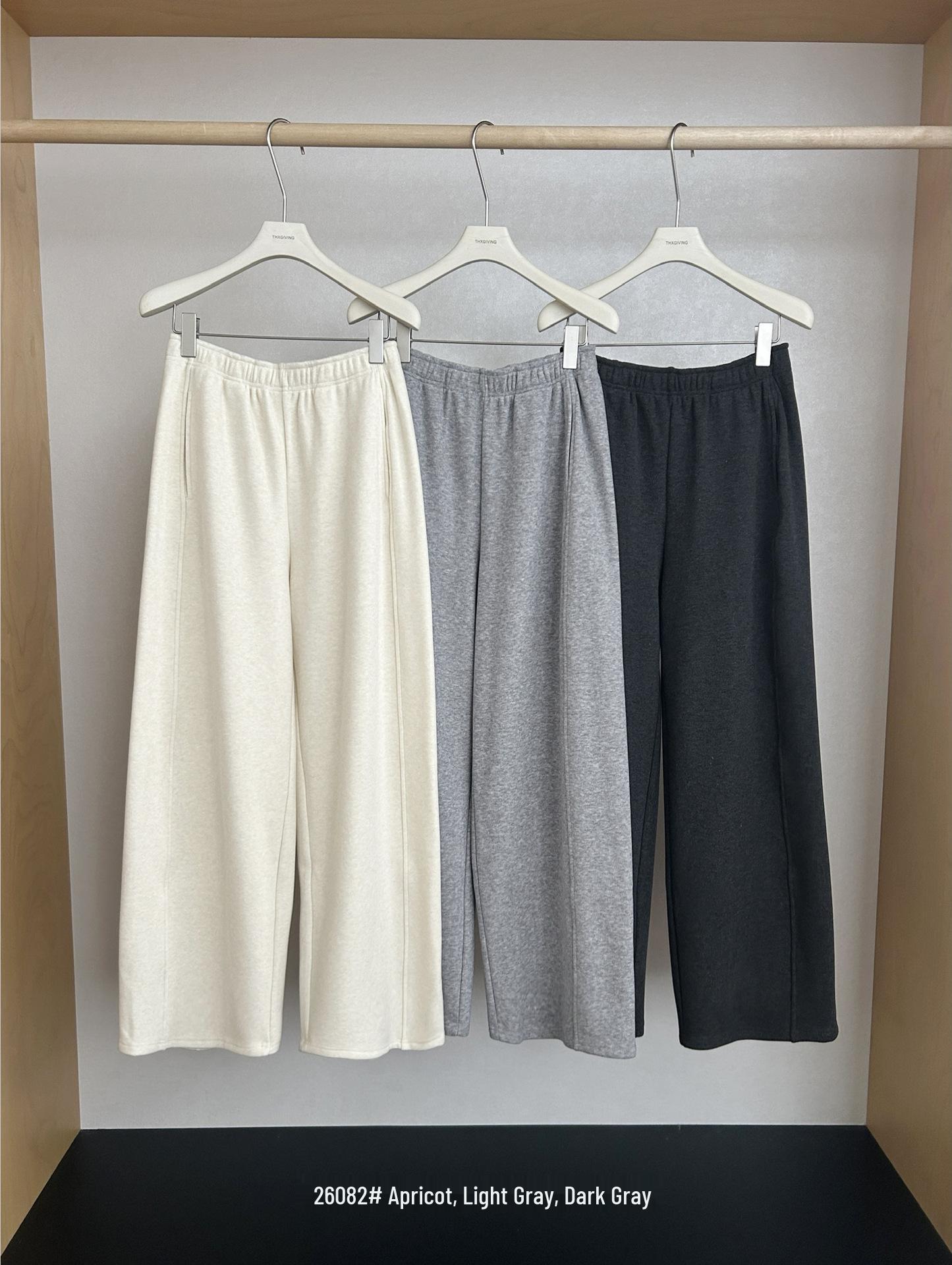 

Women s 2025 Winter Fleece-Lined Elastic Waist Casual Sweatpants: Slim Fit, Soft, and Warm. One Size светло-серый