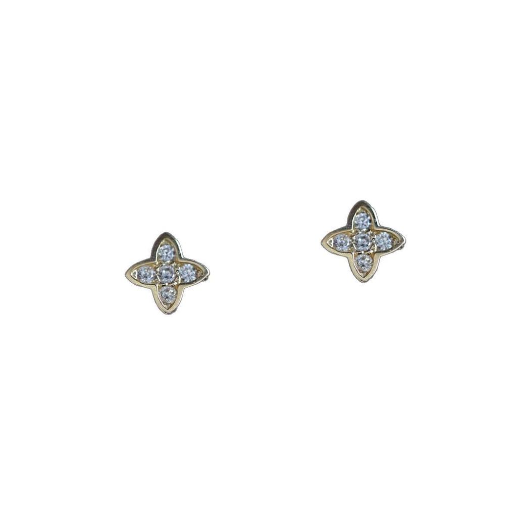 Exquisite 14K Gold-Plated S925 Four-Leaf Clover Stud Earrings with Fresh Flower Design