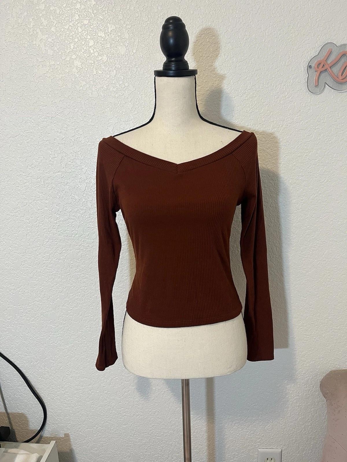 

Women’s Long Sleeve Off Shoulder Orange Brown Top Size Medium 4XL