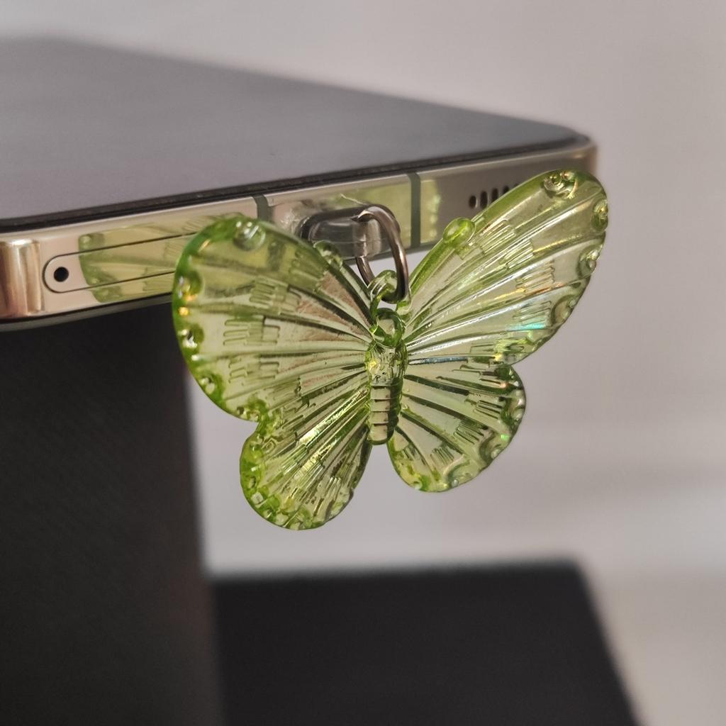 Dreamy Butterfly Phone Dust Plug, Suitable for Type-C Dust Plugs, Adds a Touch of Fantasy To Your Phone's Charging Port
