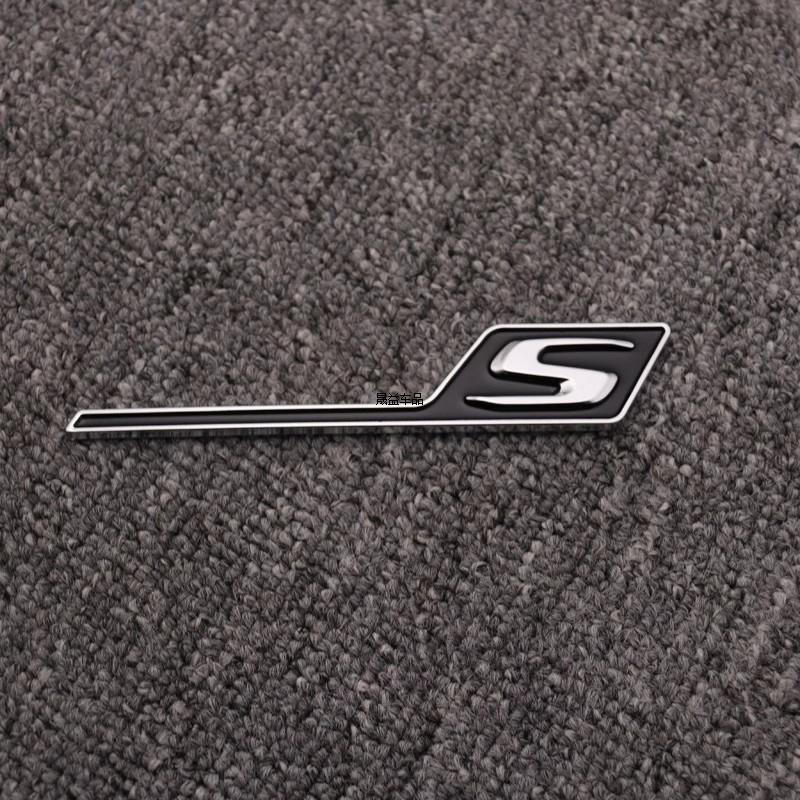 Mercedes-Benz Emblem Aufkleber für A-Klasse, E-Klasse, C-Klasse, GLA, C63S, A45S, CLA45S