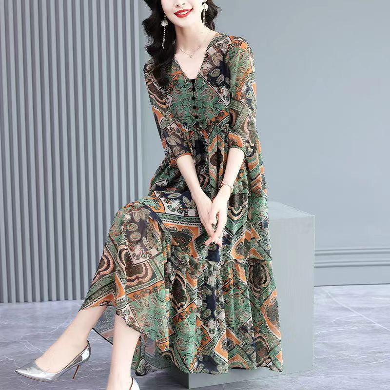 Summer Korean Version Printed Dress Waist Medium and Long Floral A-word Skirt Temperament Women's Big Swing Skirt