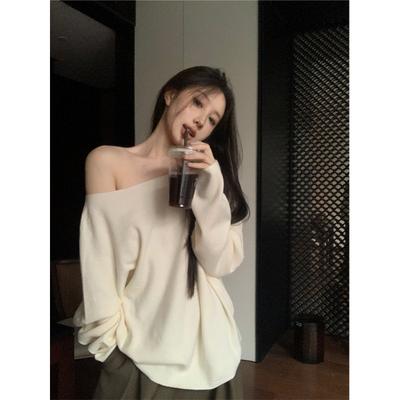 Premium one-word collar schulterfreies Oberteil Damen Frühling und Herbst Nische locker schräger Schulter Fledermausärmel Strickpullover Hemd Langarm