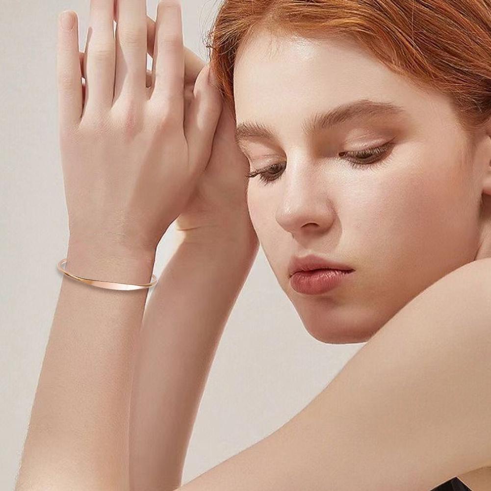 Fashionable Rose Gold C- Shaped Open Bracelet Simple Stylish Stainless Steel Open Bangle Bracelet Adjustable Wristband Xmas Gift